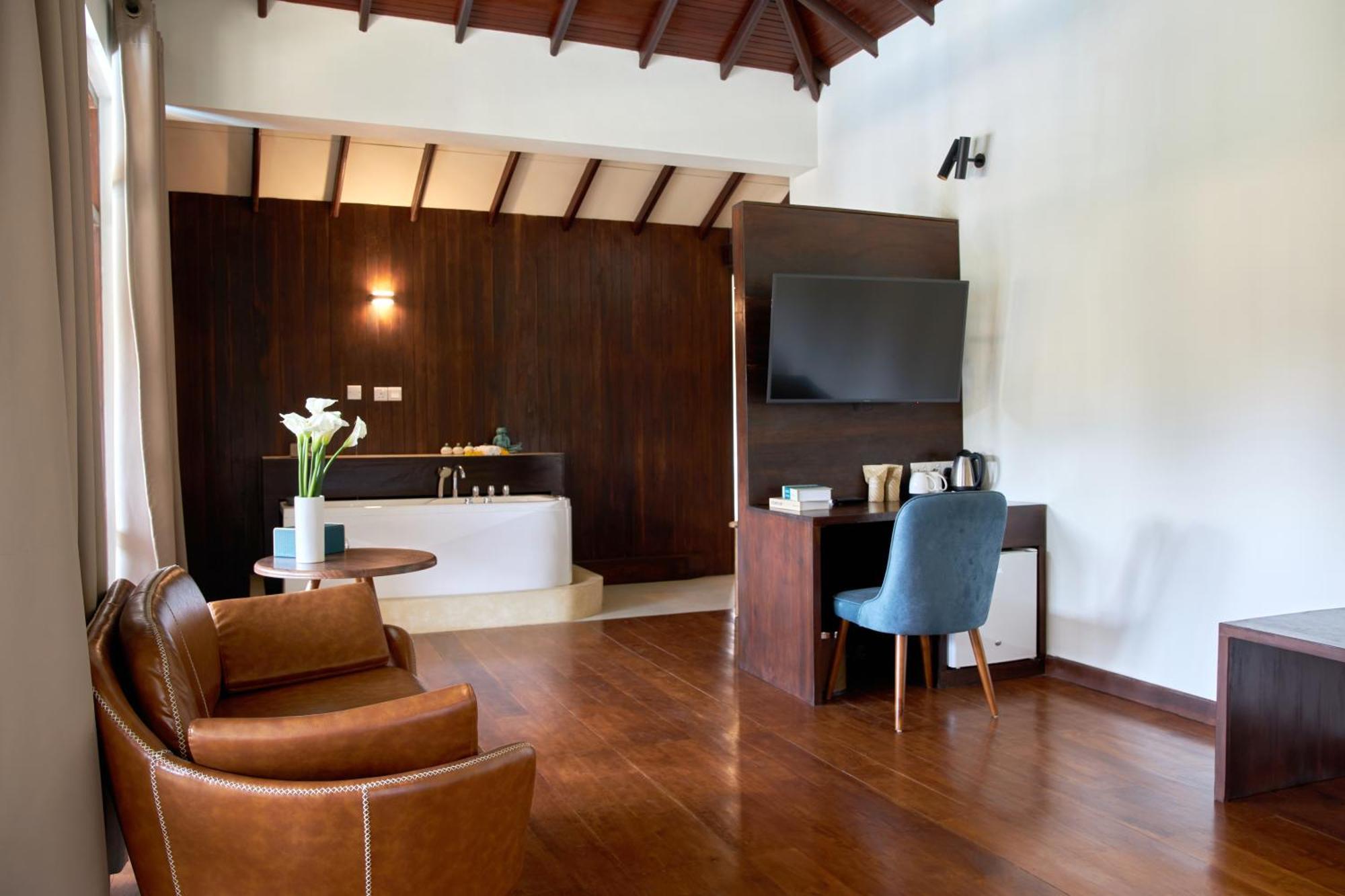 Seahorse Hotel & Spa เนกอมโบ ภายนอก รูปภาพ