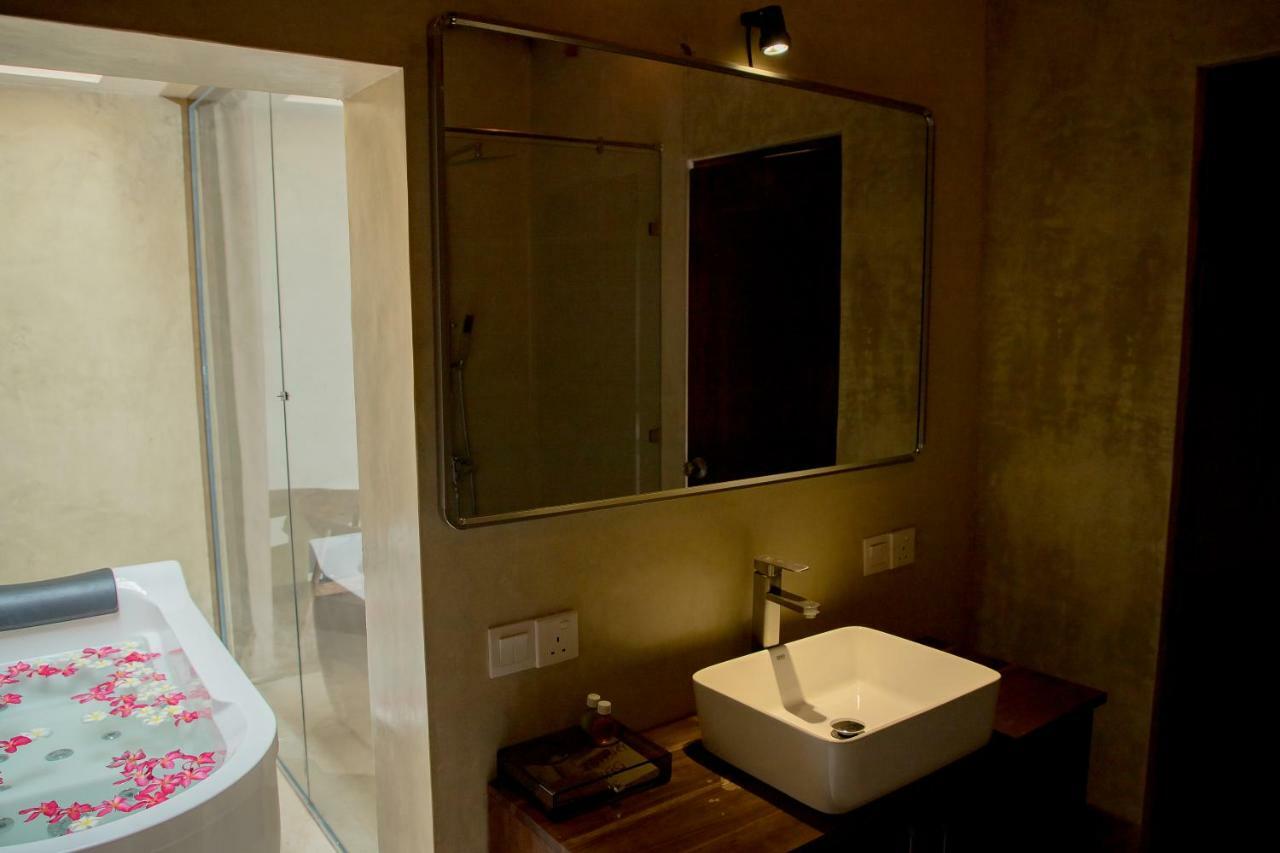 Seahorse Hotel & Spa เนกอมโบ ภายนอก รูปภาพ