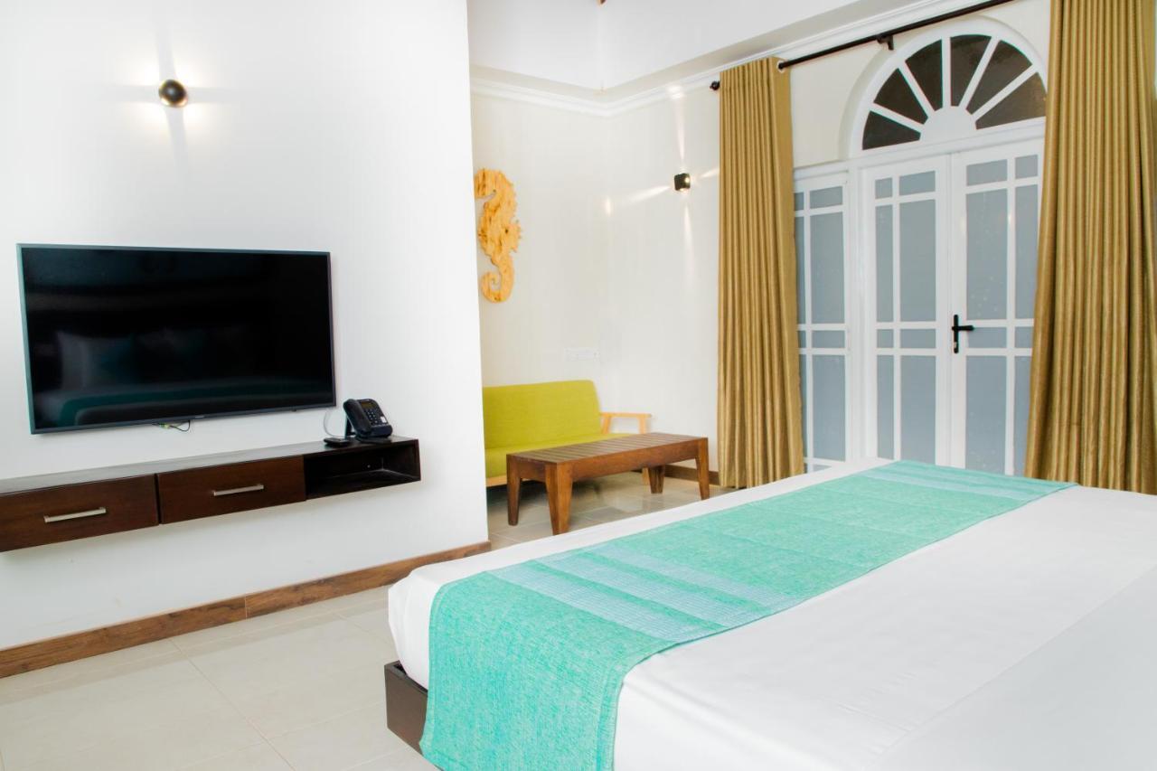 Seahorse Hotel & Spa เนกอมโบ ภายนอก รูปภาพ